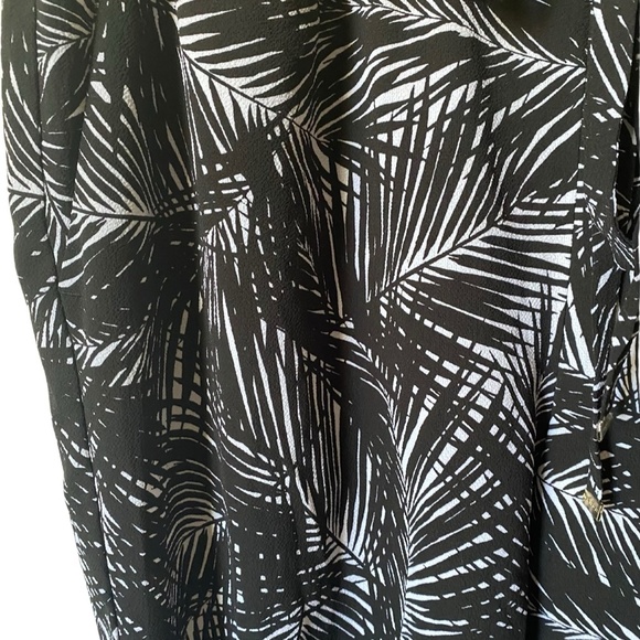 Women's Michael Kors Wide Leg Summer Pants Black and White Size M - Picture 2 of 4